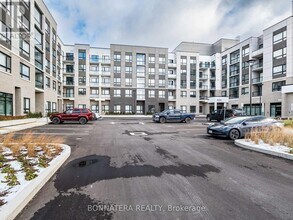 3250 Carding Mill Trail in Oakville, ON - Building Photo - Building Photo