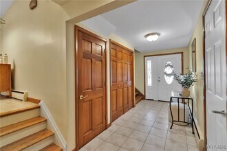 55 Brooklane Dr in Buffalo, NY - Building Photo - Building Photo