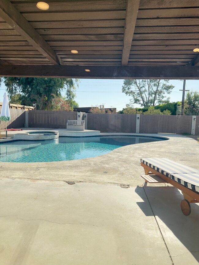 property at 366 S Haskell Dr