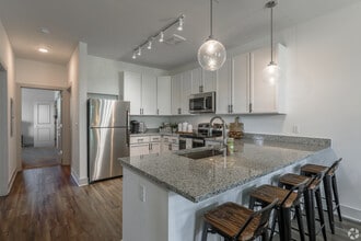 Parkview Apartments in Huber Heights, OH - Foto de edificio - Building Photo