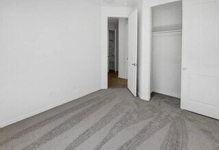 6418 W Mark Ln in Phoenix, AZ - Building Photo - Building Photo