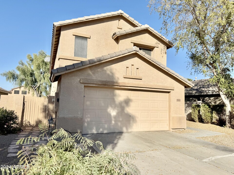 5166 W Campo Bello Dr in Glendale, AZ - Building Photo