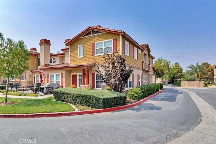 1510 Orange Ave in Redlands, CA - Building Photo