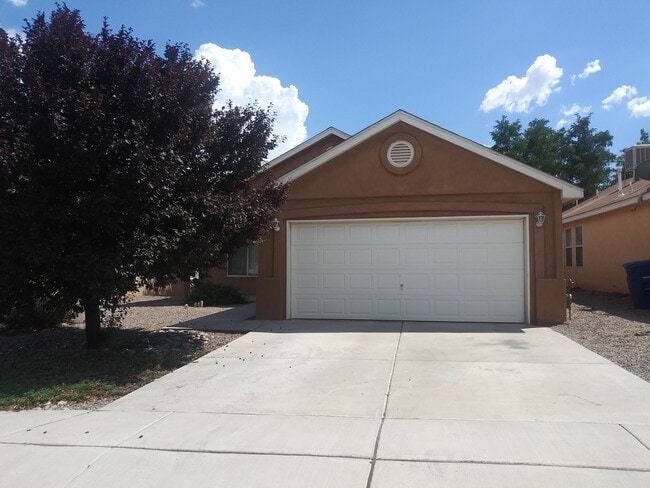 5808 Night Rose Ave NW in Albuquerque, NM - Building Photo - Building Photo