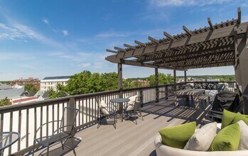 1020 Monroe St NW, Unit 406 in Washington, DC - Building Photo - Building Photo
