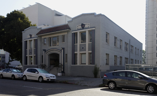 1520 Madison Ave in Oakland, CA - Building Photo - Building Photo