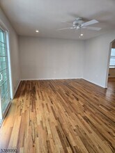 89 Sumo Village Ct in Newark, NJ - Building Photo - Building Photo