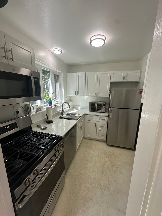 property at 10301 Montrose Ave