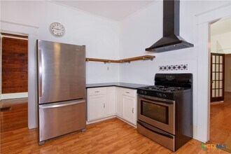 620 Rogers St in San Marcos, TX - Building Photo - Building Photo