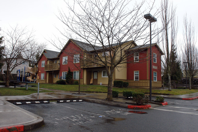 6730-6808 NE Killingsworth St in Portland, OR - Building Photo - Building Photo