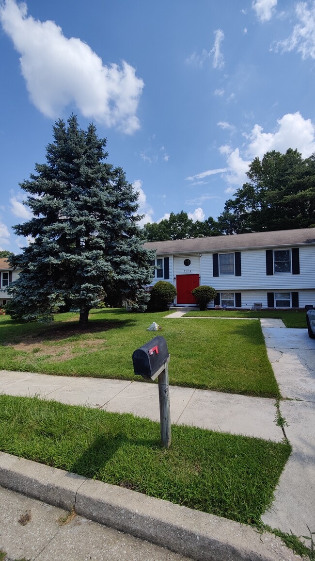 7316A Castlemoor Rd