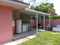 164 W 11th St in Hialeah, FL - Foto de edificio - Building Photo