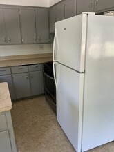 6018 N 62nd St, Unit #3 in Milwaukee, WI - Building Photo - Building Photo