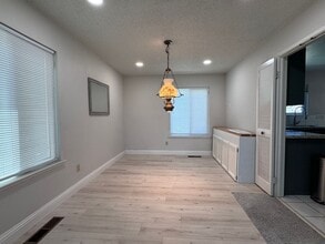 6412 Tall Tree Cir in Citrus Heights, CA - Building Photo - Building Photo