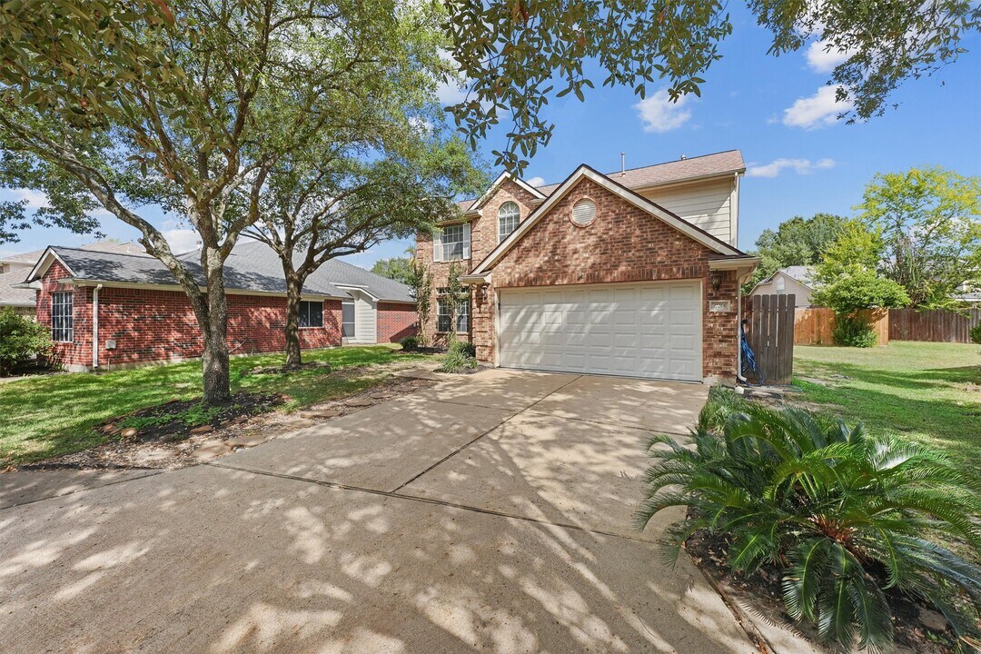 17206 Stonebridge Trail in Houston, TX - Building Photo