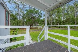7553 U.S. Rte 1 in St. Augustine, FL - Foto de edificio - Building Photo