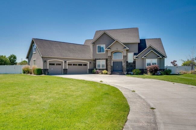 property at 7715 Dune Lake Rd SE