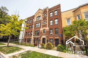 2832 W Palmer St, Unit 3 in Chicago, IL - Building Photo