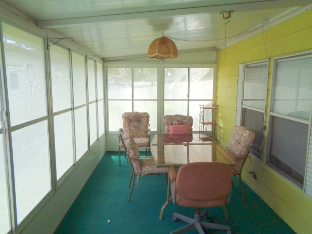 901 Jennifer St in Wildwood, FL - Building Photo - Building Photo