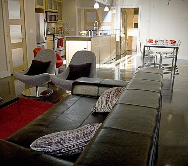 9-21 Francis Professional Buildings, LLC ( in Oklahoma City, OK - Foto de edificio - Building Photo