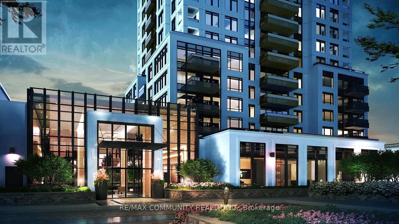 10 Eva Rd in Toronto, ON - Building Photo