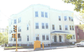 49-51 Temple St in Somerville, MA - Building Photo - Building Photo