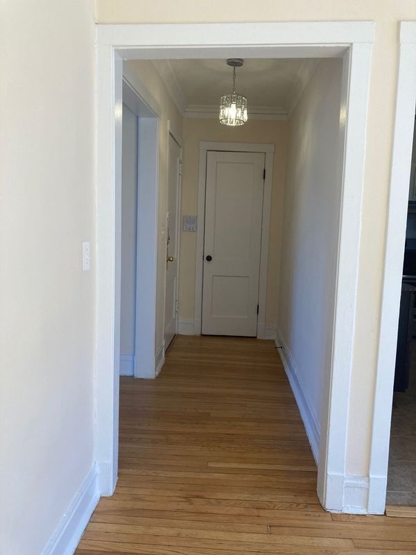 2104 W Birchwood Ave in Chicago, IL - Foto de edificio - Building Photo