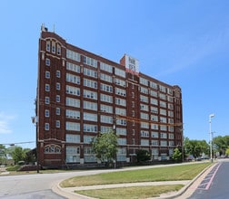 Park Lofts in North Kansas City, MO - Building Photo - Building Photo