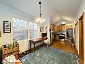 1033 N Mozart St, Unit J02P in Chicago, IL - Building Photo - Building Photo