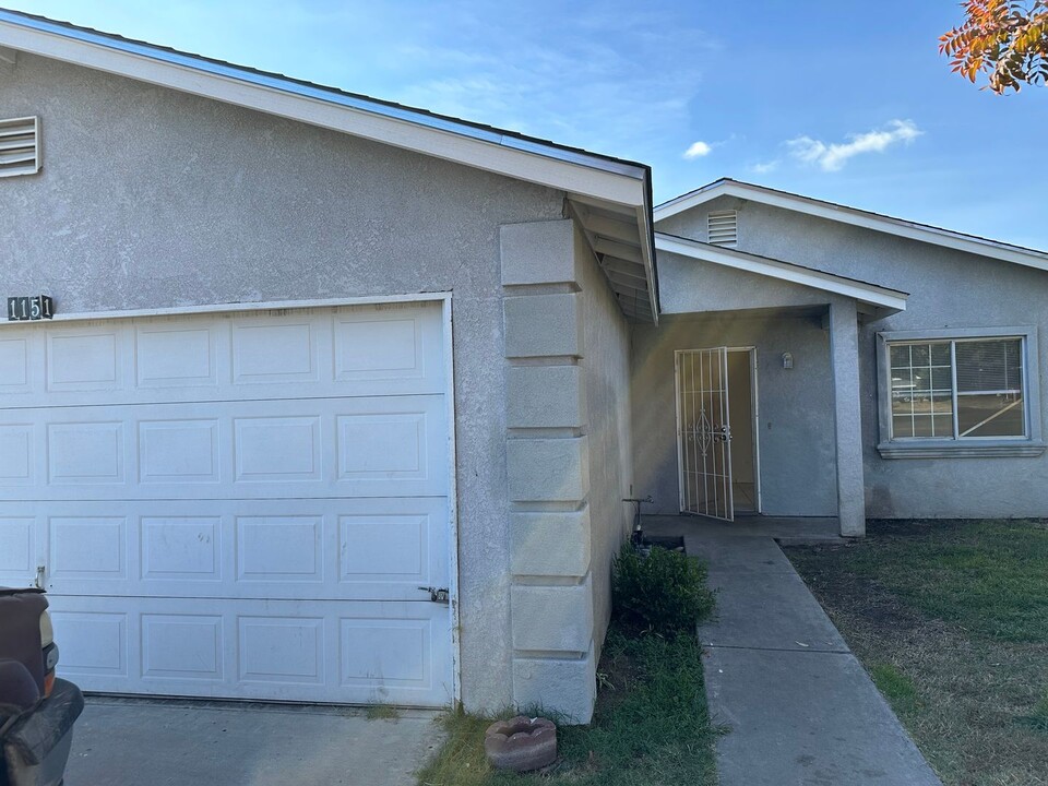 1151 Almador Terrace in Atwater, CA - Building Photo