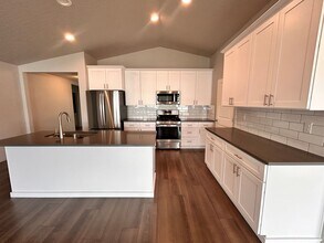 506 N Arc Ct in Spokane Valley, WA - Building Photo - Building Photo