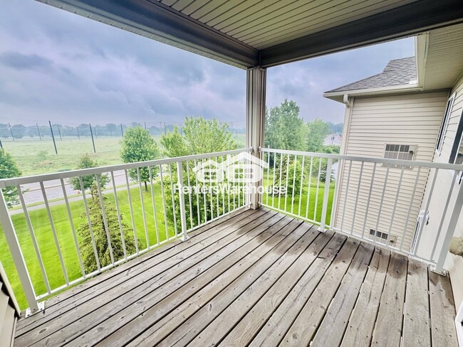 property at 1590 Parkwood Dr