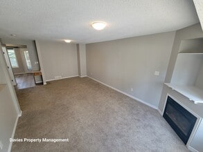 4252-4229 29 Ave NW in Edmonton, AB - Building Photo - Building Photo