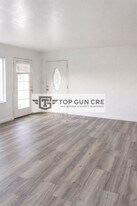 3720 Yosemite St in San Diego, CA - Building Photo