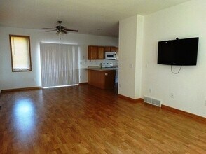 1169 14th Ave SE in Minneapolis, MN - Building Photo - Building Photo