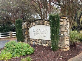 1525 Morning Dove Way in Clover, SC - Building Photo