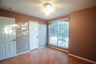 1820 Chinati Mountain Trail in Round Rock, TX - Foto de edificio - Building Photo