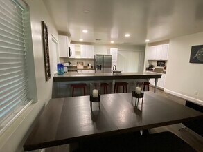 210 W E St in Tehachapi, CA - Building Photo - Building Photo