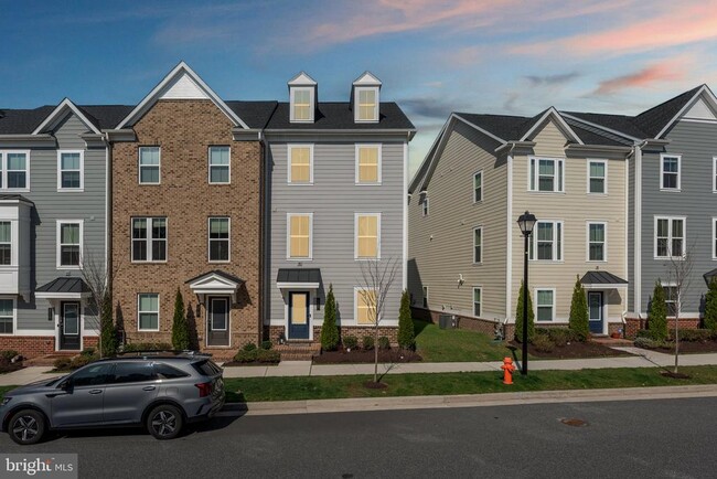 property at 320 Heritage St