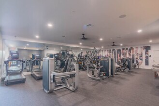 7900 E Princess Dr in Scottsdale, AZ - Building Photo - Building Photo