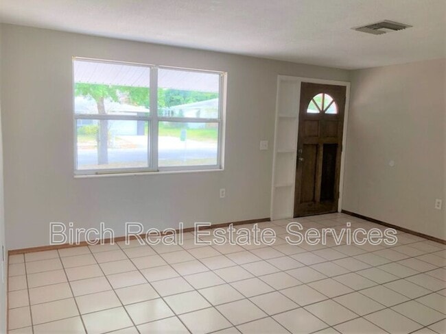 1639 Marengo Dr in Holiday, FL - Building Photo - Building Photo