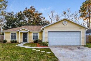 9060 Castle Rock Dr in Jacksonville, FL - Building Photo