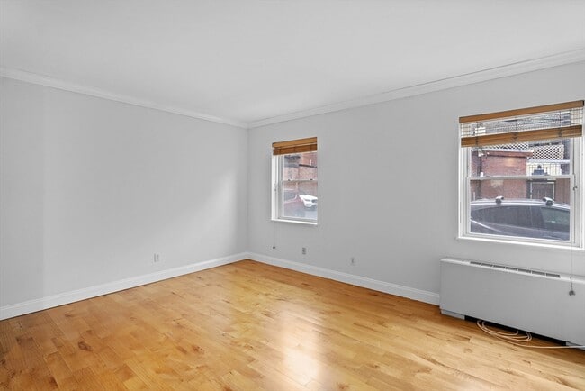27 Bowdoin St, Unit 1A in Boston, MA - Building Photo - Building Photo