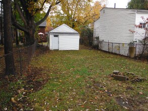 1520 Frazer Ave NW in Canton, OH - Building Photo - Building Photo