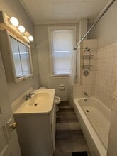 4417 Kemper Ave in Cincinnati, OH - Building Photo - Building Photo