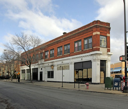 5600 N Ridge in Chicago, IL - Foto de edificio - Building Photo