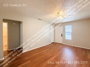 333 Charles St in Keller, TX - Building Photo - Building Photo