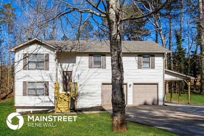 property at 4602 High Gate Ln