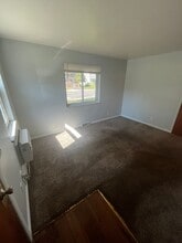 4106 O'Leary Ave in Deer Park, OH - Foto de edificio - Building Photo