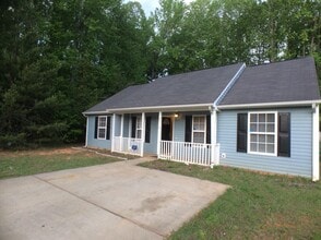 4710 Biesterfield Dr in Charlotte, NC - Building Photo - Building Photo
